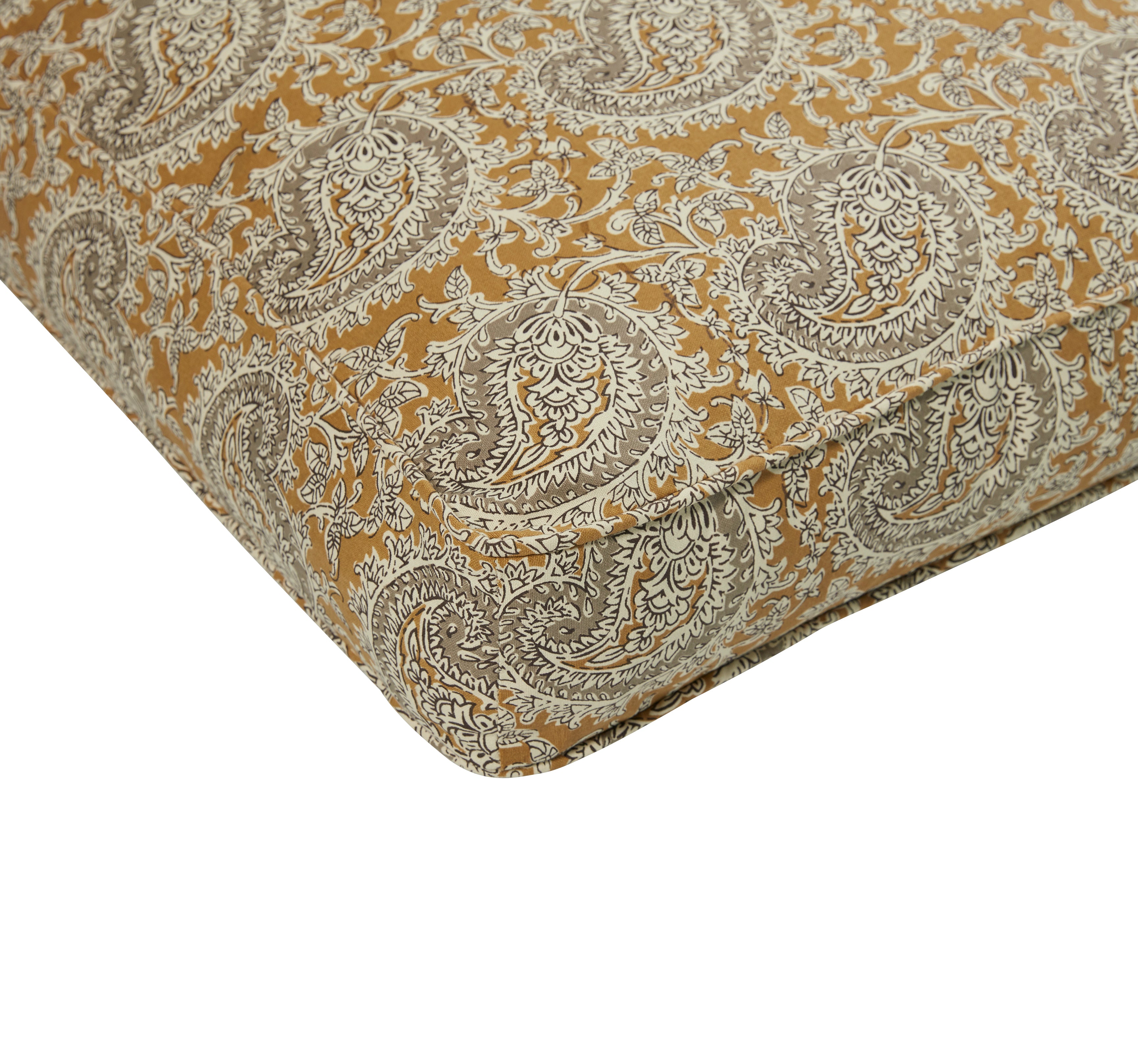 Traveled Organic Boxed Pillow T016